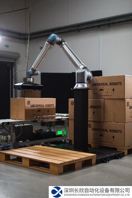 优傲重磅新品UR20首次亮相中国