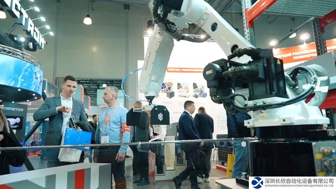 创新加码出海提速，珞石机器人亮相多场国际顶尖展会！