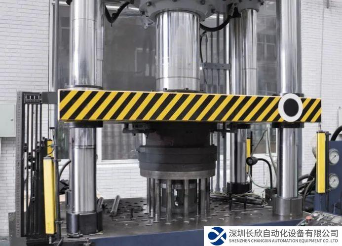 皮尔磁：液压机的安全隐患分析及一般防护措施