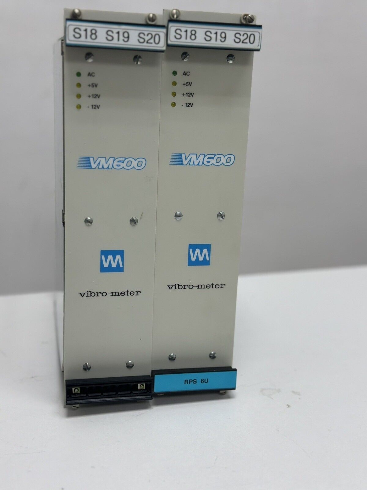 VM600 RPS6U 200-582-600-013 