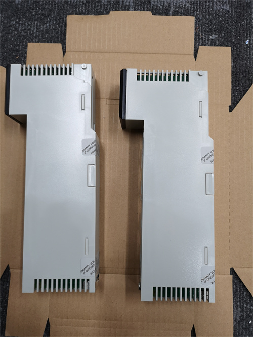 SCHNEIDER 140AVI03000 模块