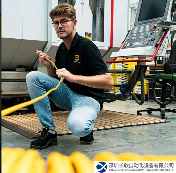 浩亭技术迭代，推出全新可现场接线的连接技术，可节省25%的时间