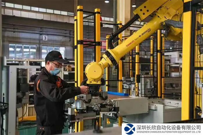 宁夏巨能机器人向360多家企业交付1600条自动化产线