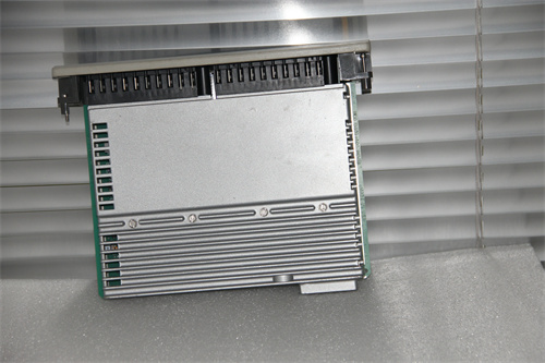 SCHNEIDER+AS-B809-016