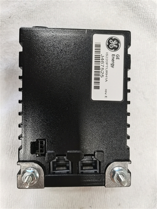 IS220PTURH1A.周忆 (2).jpg