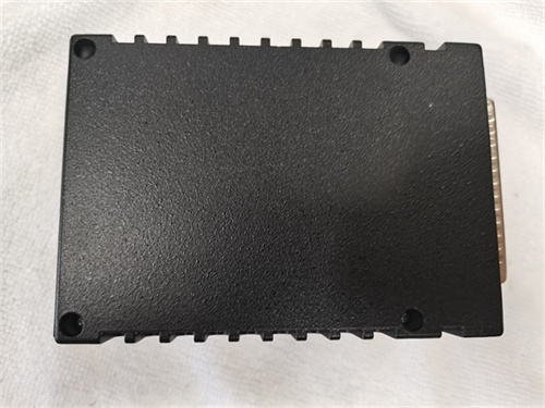 IS220PTURH1A.周忆 (4).jpg